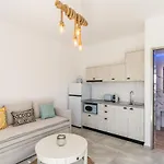Santorossa Luxury