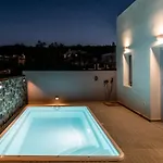 Santorossa Luxury *