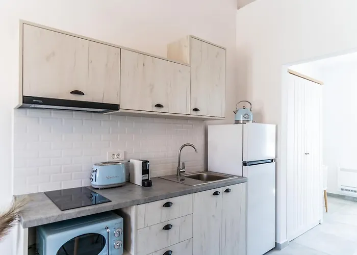 Santorossa Luxury * Emborió