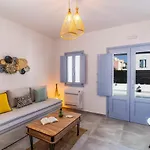 Santorossa Luxury Apartamento Emporio (Santorini)