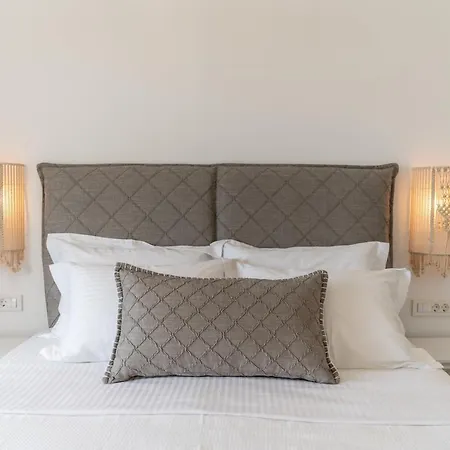 Santorossa Luxury * Emporio (Santorini)