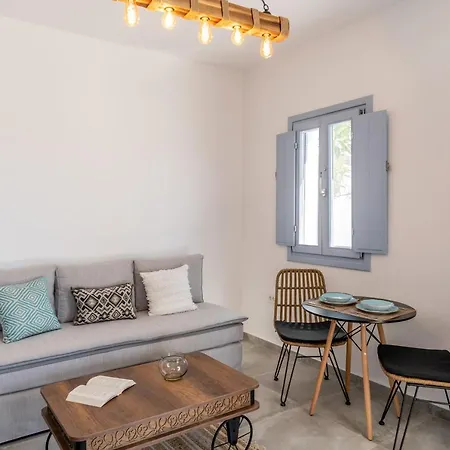 Santorossa Luxury Апартаменты *