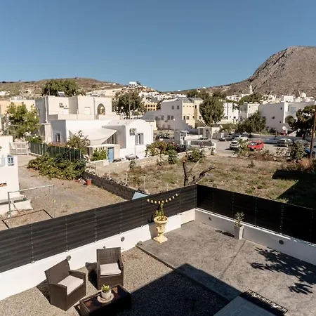 Santorossa Luxury Daire Emporio (Santorini)