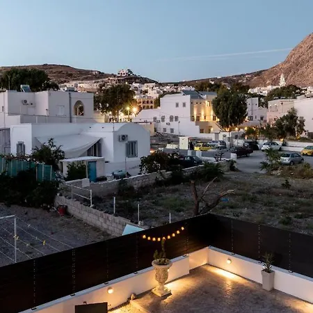 Santorossa Luxury Апартаменты Emporio (Santorini)