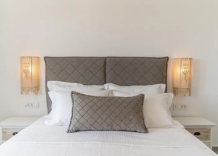 Santorossa Luxury * Emporio (Santorini)