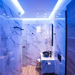 Santorossa Luxury