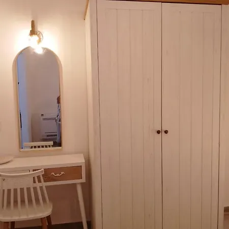 Santorossa Luxury Εμπορειό