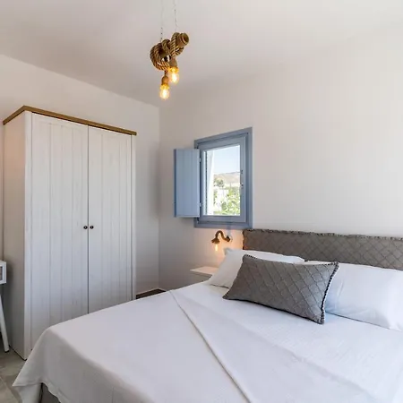 Santorossa Luxury