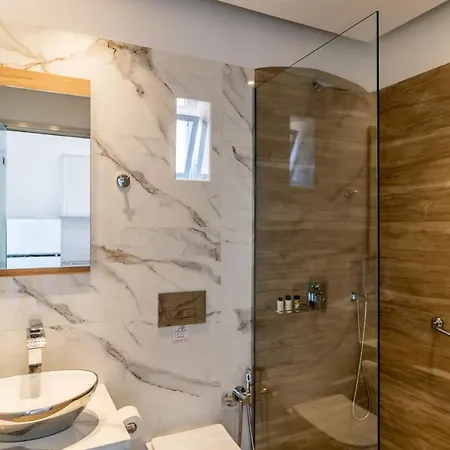 Santorossa Luxury Εμπορειό