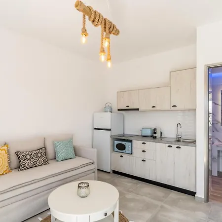 Santorossa Luxury