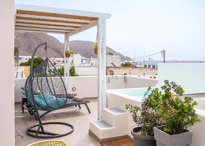 Santorossa Luxury Emporio (Santorini)